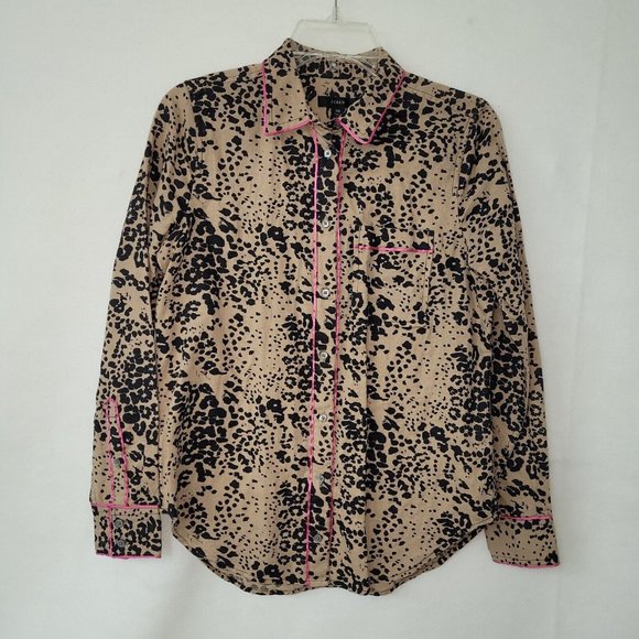 J. Crew Tops - J Crew Shirt Womens Size‎ XS Leopard Print Linen Button-Up Style AJ423 Spring 20